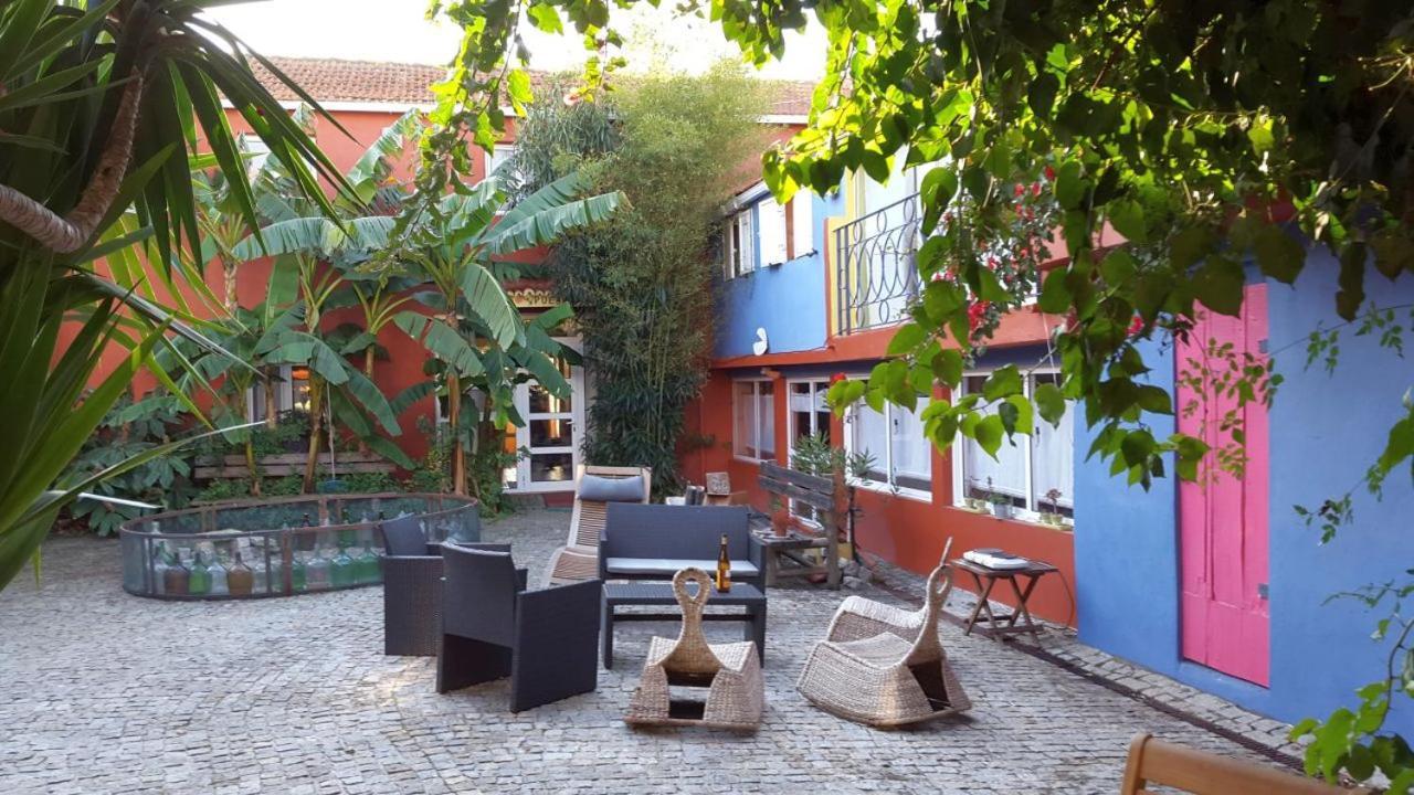 Bed and Breakfast Casa 3 Aguias Авейру Номер фото